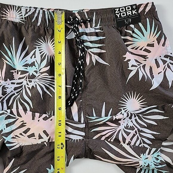 Zoo York Men's Lightweight Shorts Brown Tropical Print Elastic Waist Size Small - Picture 13 of 14